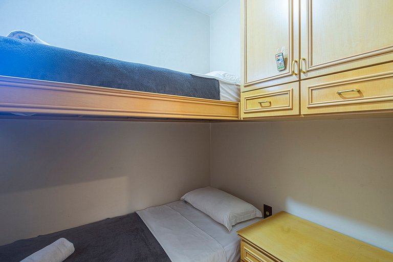 APVL251 Frente mar com vista incrível do 25º andar