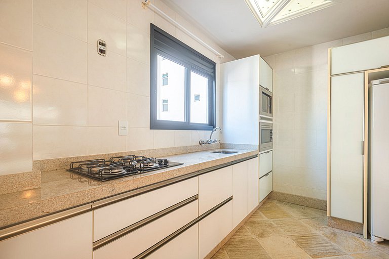 MSRL132 - Pé na Areia! 3Q em Localização Perfeita