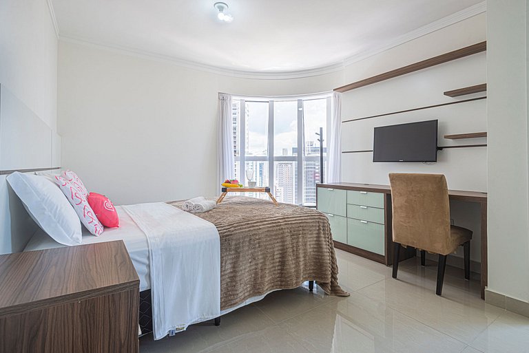 BLOC281- 3 Suítes c/ Lazer + Vista Incrível do 28º