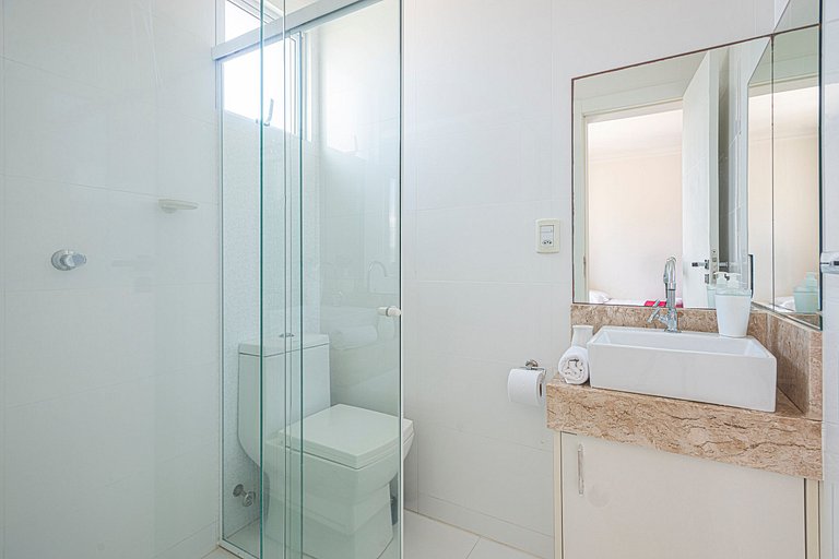 BLOC281- 3 Suítes c/ Lazer + Vista Incrível do 28º