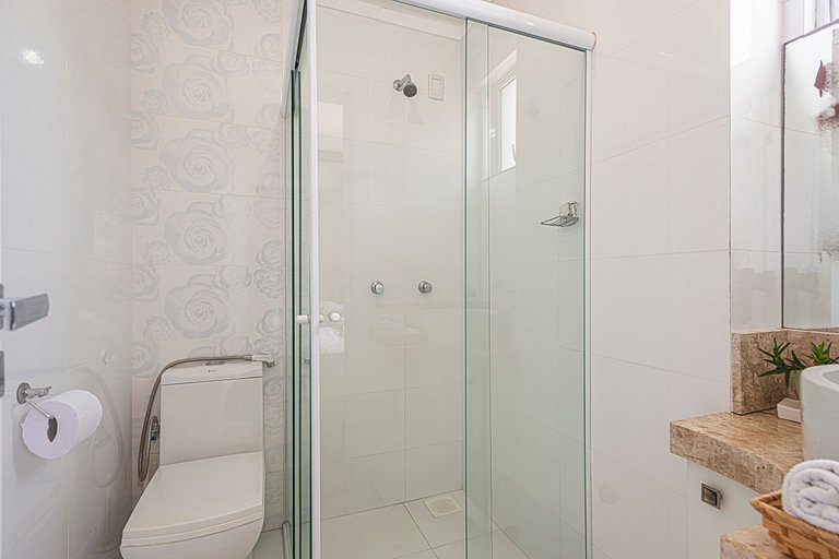 BLOC281- 3 Suítes c/ Lazer + Vista Incrível do 28º