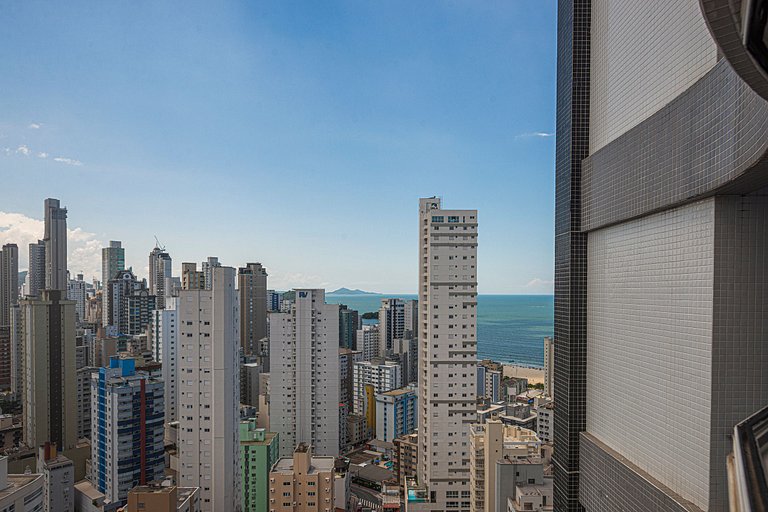 BLOC281- 3 Suítes c/ Lazer + Vista Incrível do 28º