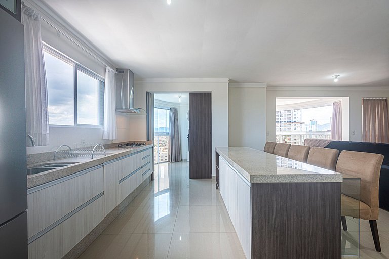 BLOC281- 3 Suítes c/ Lazer + Vista Incrível do 28º