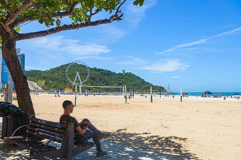 MRNS061 Conforto ao lado Roda Gigante | 3Q+2 vagas