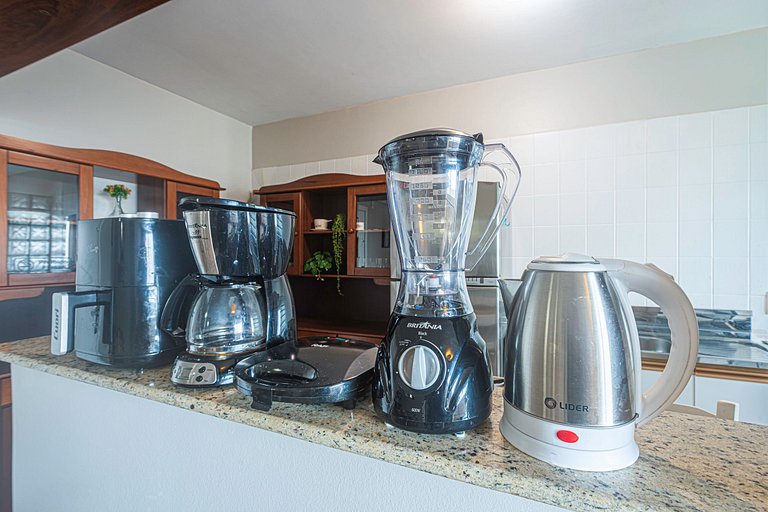 MCGL065 Localização ideal ao lado da praia com 2Q