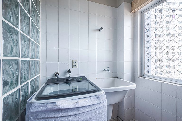 MCGL065 Localização ideal ao lado da praia com 2Q