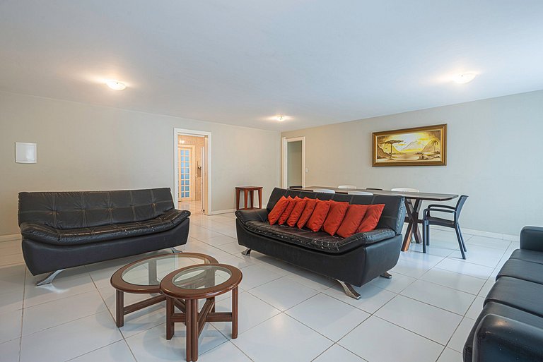 VTRG011 Ap c/ 4Q e áreas externas no coração de BC