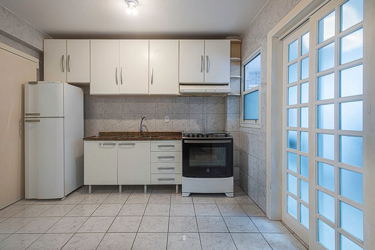 VTRG011 Ap c/ 4Q e áreas externas no coração de BC