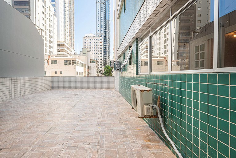 VTRG011 Ap c/ 4Q e áreas externas no coração de BC