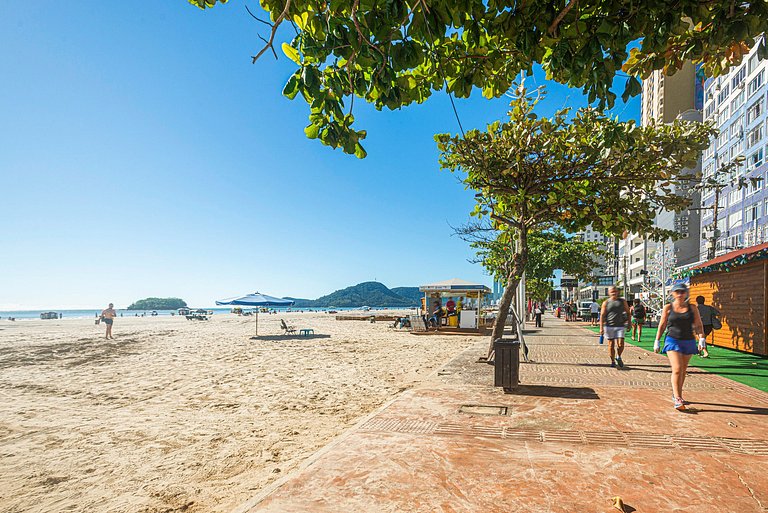 VTRG011 Ap c/ 4Q e áreas externas no coração de BC