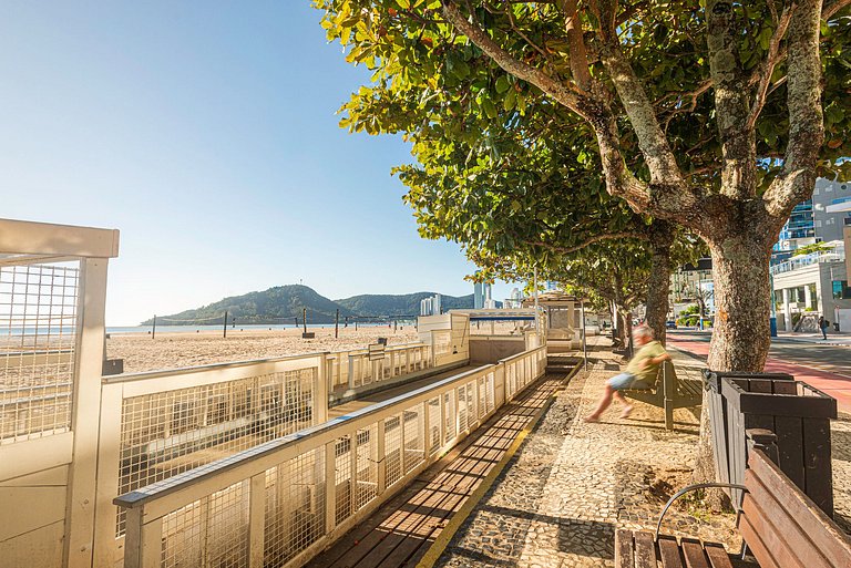 APCR012 - Frente ao mar | Localização ideal com 3Q
