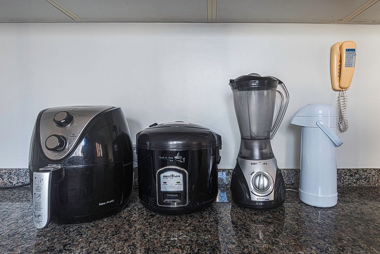MRCL056 Apê 3 suítes na localização perfeita de BC