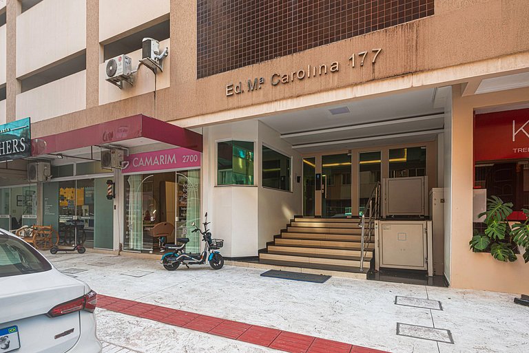 MRCL056 Apê 3 suítes na localização perfeita de BC