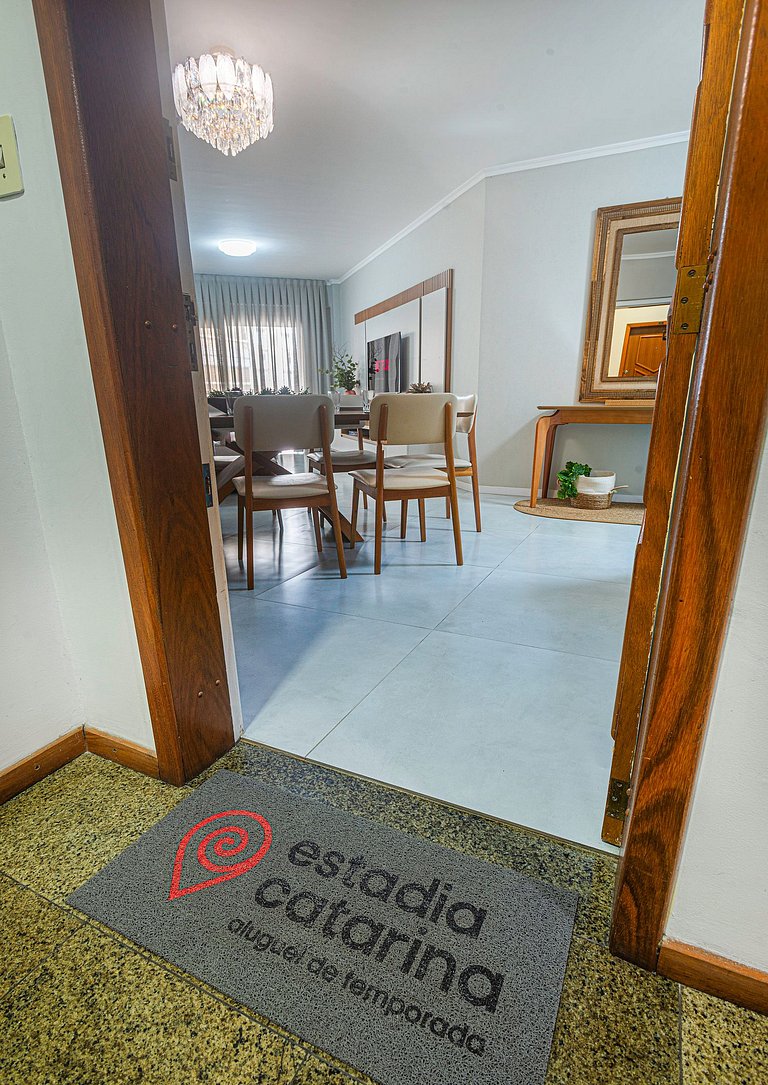 RTSA073- Lindo apê quadra mar, recém reformado, 3Q