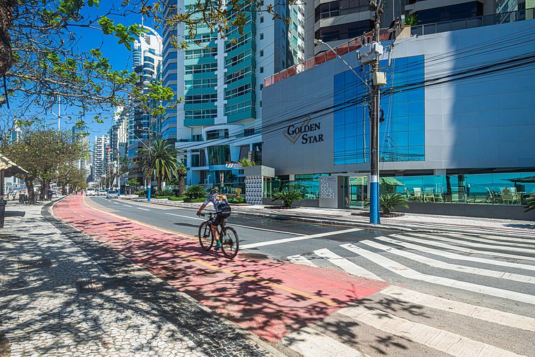RTSA073- Lindo apê quadra mar, recém reformado, 3Q