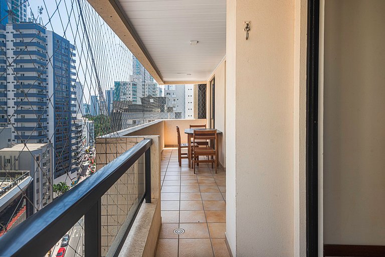 CMMR101 Av Brasil, 100m praia | 3 Quartos, 2 Vagas