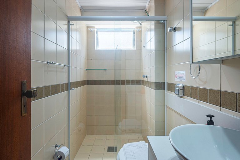 CMMR101 Av Brasil, 100m praia | 3 Quartos, 2 Vagas