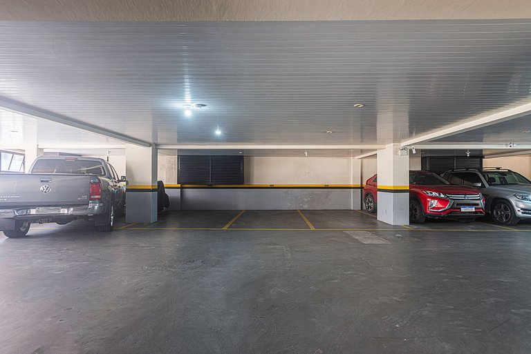 CMMR101 Av Brasil, 100m praia | 3 Quartos, 2 Vagas