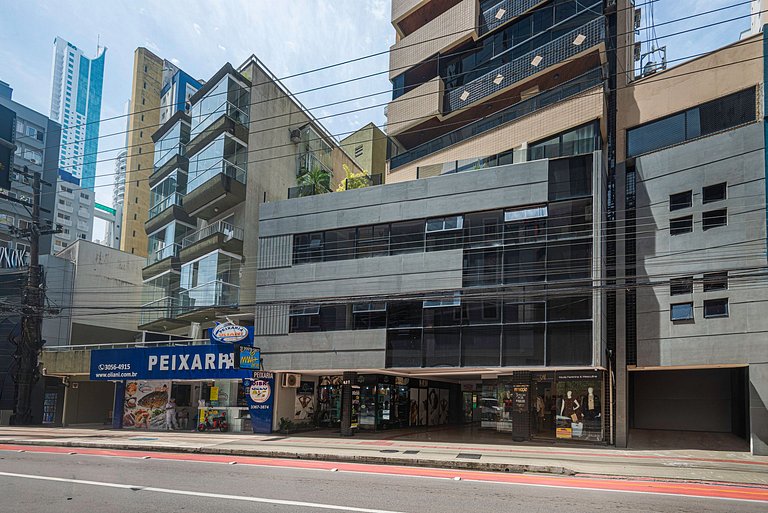 CMMR101 Av Brasil, 100m praia | 3 Quartos, 2 Vagas