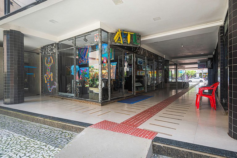 CMMR101 Av Brasil, 100m praia | 3 Quartos, 2 Vagas