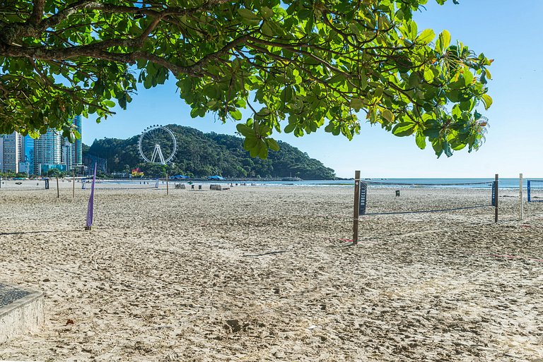 CMMR101 Av Brasil, 100m praia | 3 Quartos, 2 Vagas