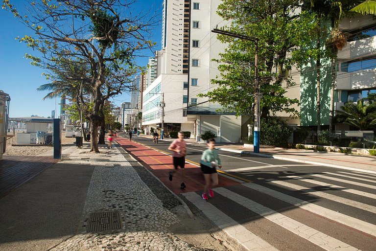CLTW202 Recém reformado | Quadra Mar | 2 vagas+3Q