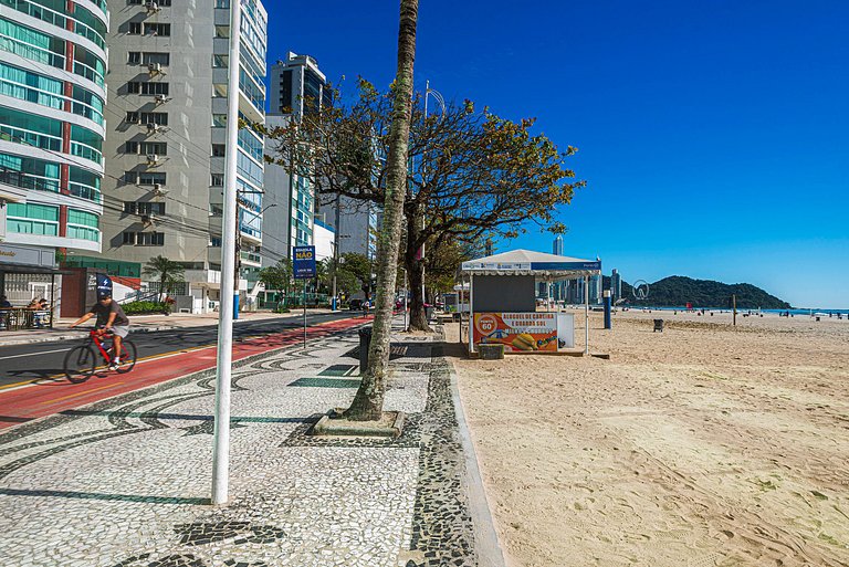 GRJA033 - Av Atlântica! Apê à beira mar no centrão