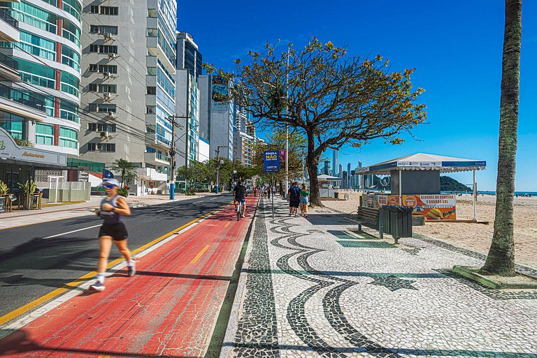 PSDS085 - Ap climatizado c/ 2Qtos no coração de BC